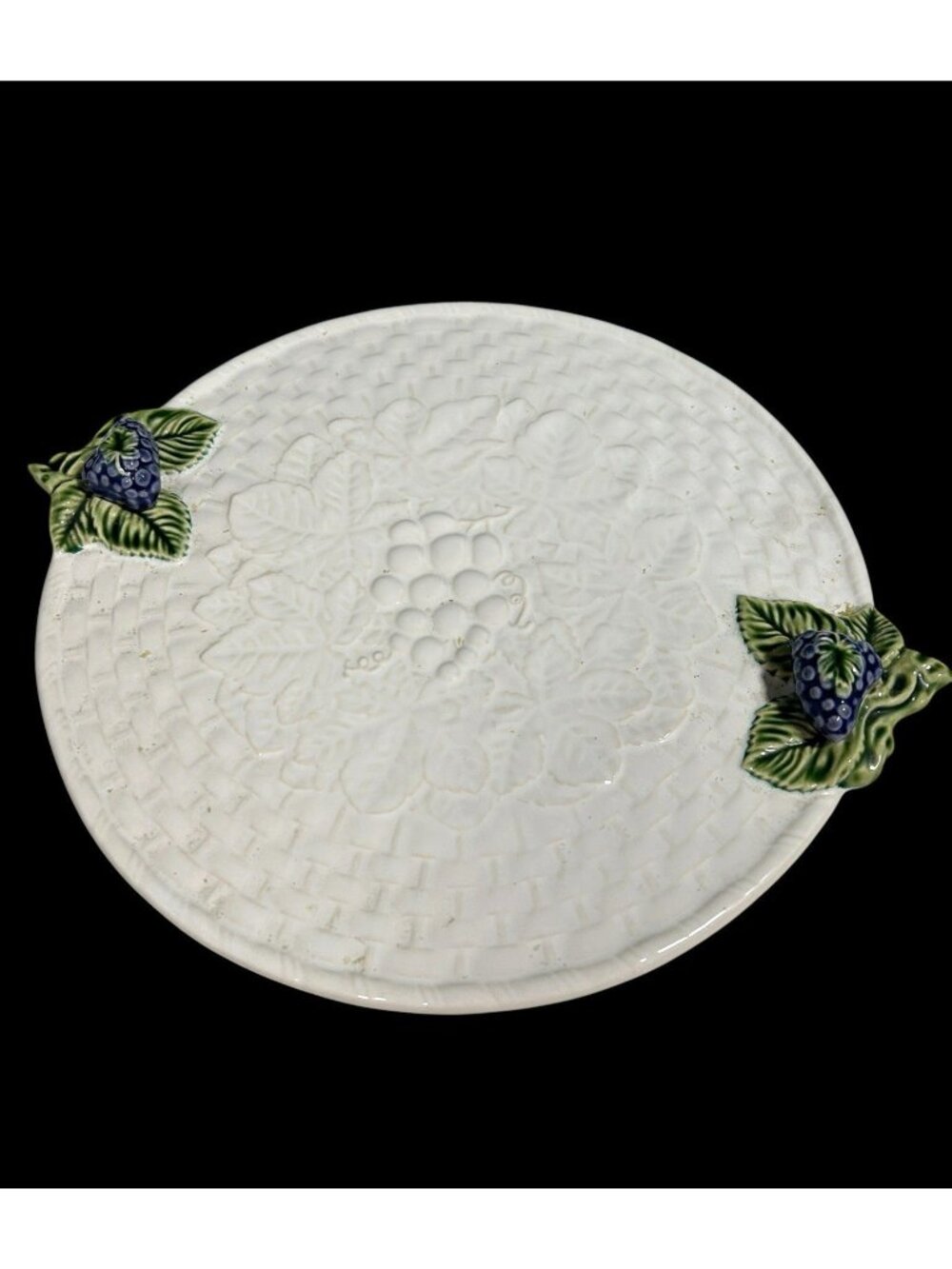 BORDALLO PINHEIRO White Cheese Tray Cake Plate Serving Platter 14.5" Basketweave